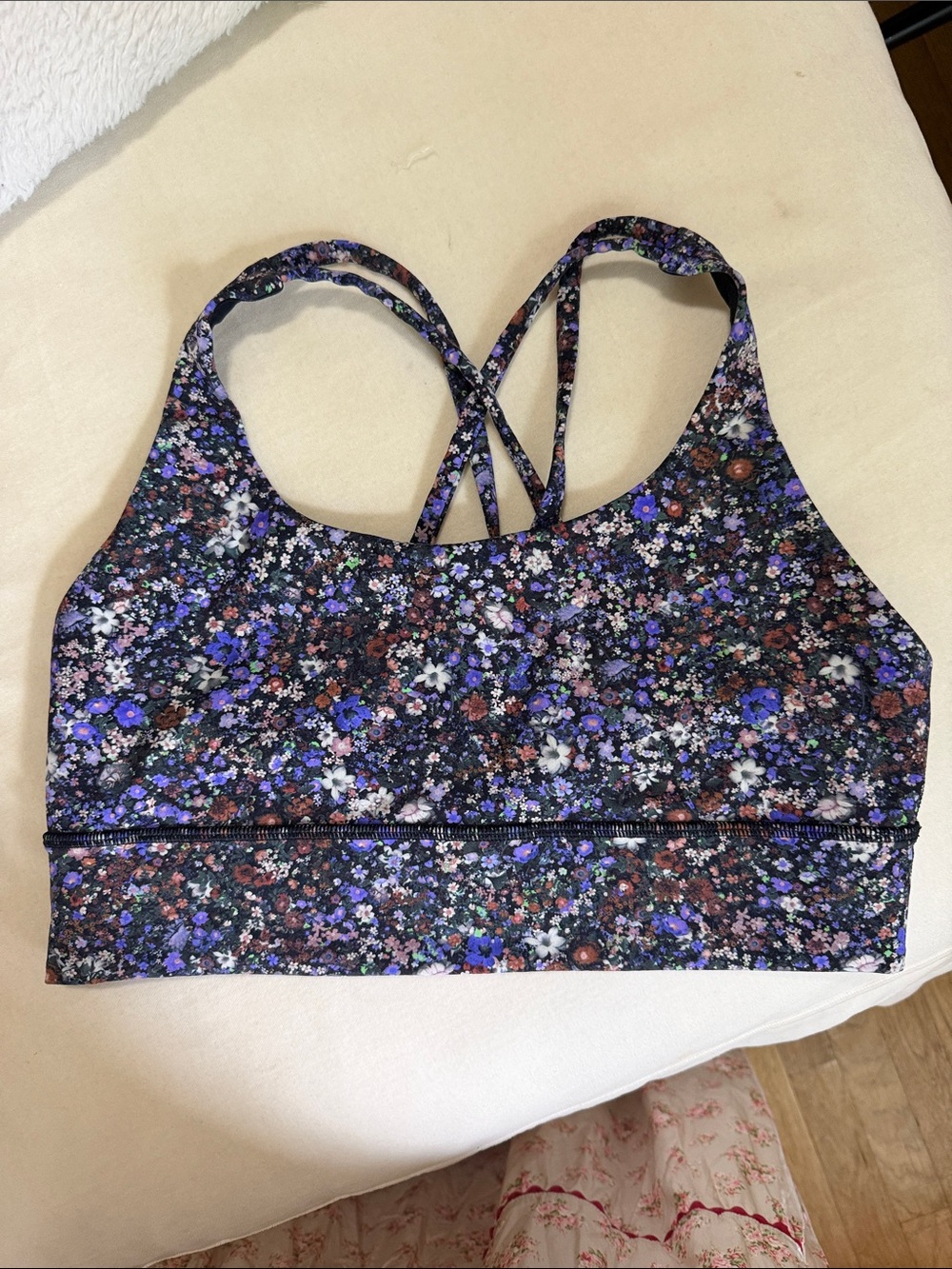 lululemon sports bra